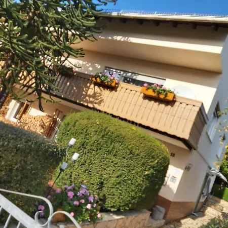 Mit Zwei 4 Sterne Bei Limburg Lägenhet *