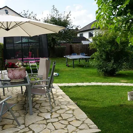 Lägenhet Mit Zwei 4 Sterne Bei Limburg Mensfelden