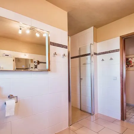 Mit Zwei 4 Sterne Bei Limburg Lägenhet Mensfelden