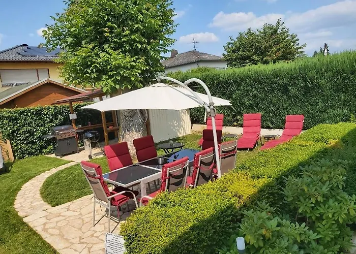 Ferienhaus Mit Zwei Separaten 4 Sterne Wohnungen Bei Limburg *