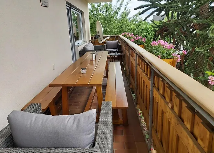 Ferienhaus Mit Zwei Separaten 4 Sterne Wohnungen Bei Limburg Mensfelden