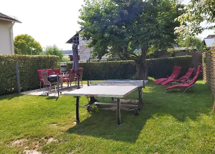 Ferienhaus Mit Zwei Separaten 4 Sterne Wohnungen Bei Limburg Mensfelden